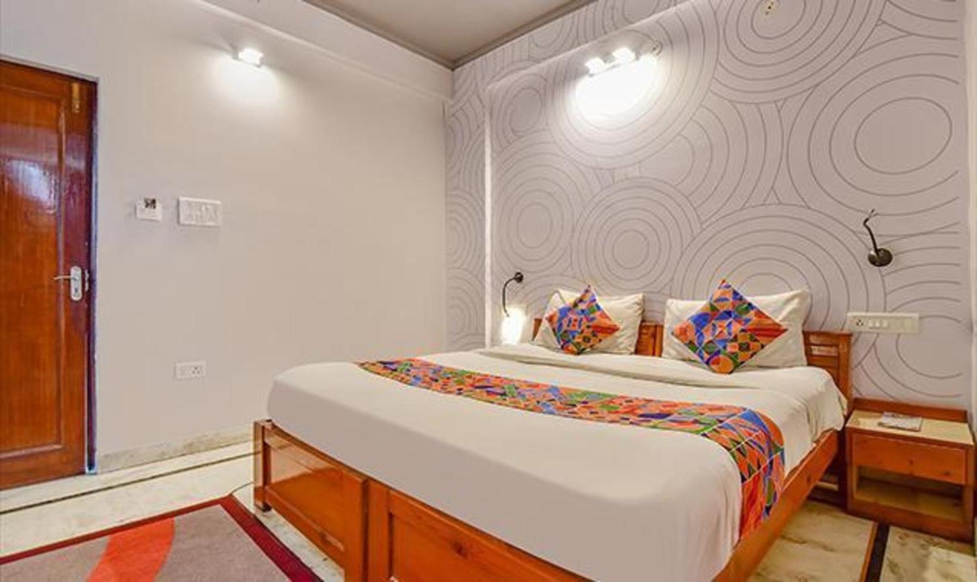 FabHotel Urban Stay Jaipur Exterior foto